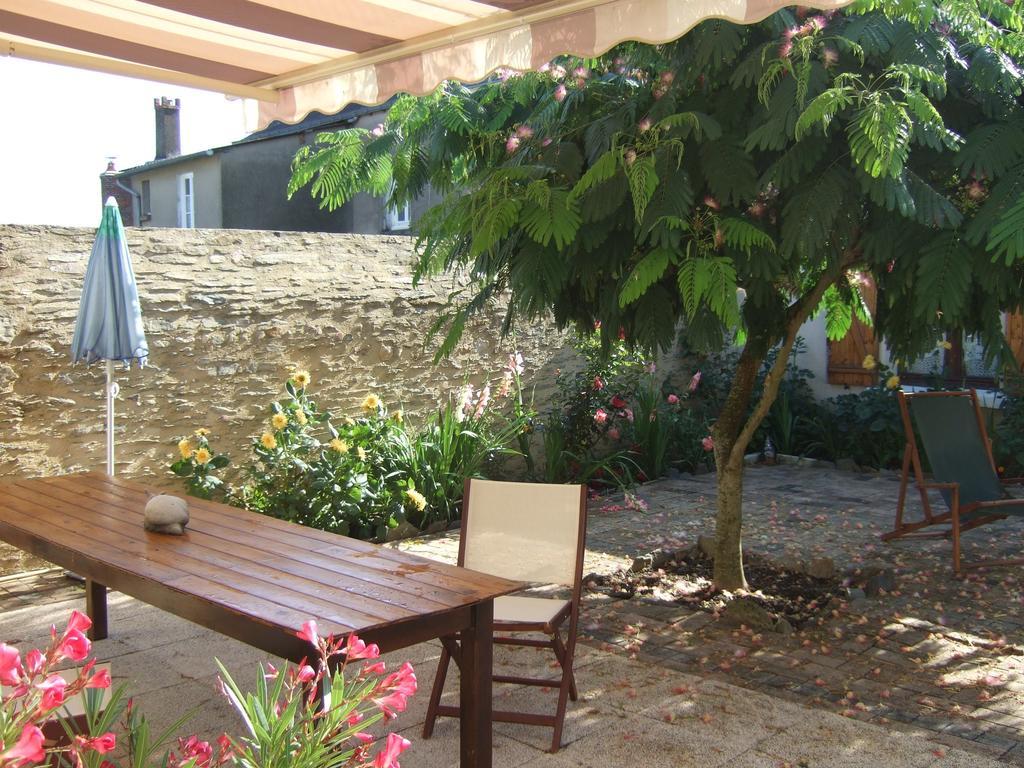 Les Escargots Bed and Breakfast Vauchrétien Esterno foto